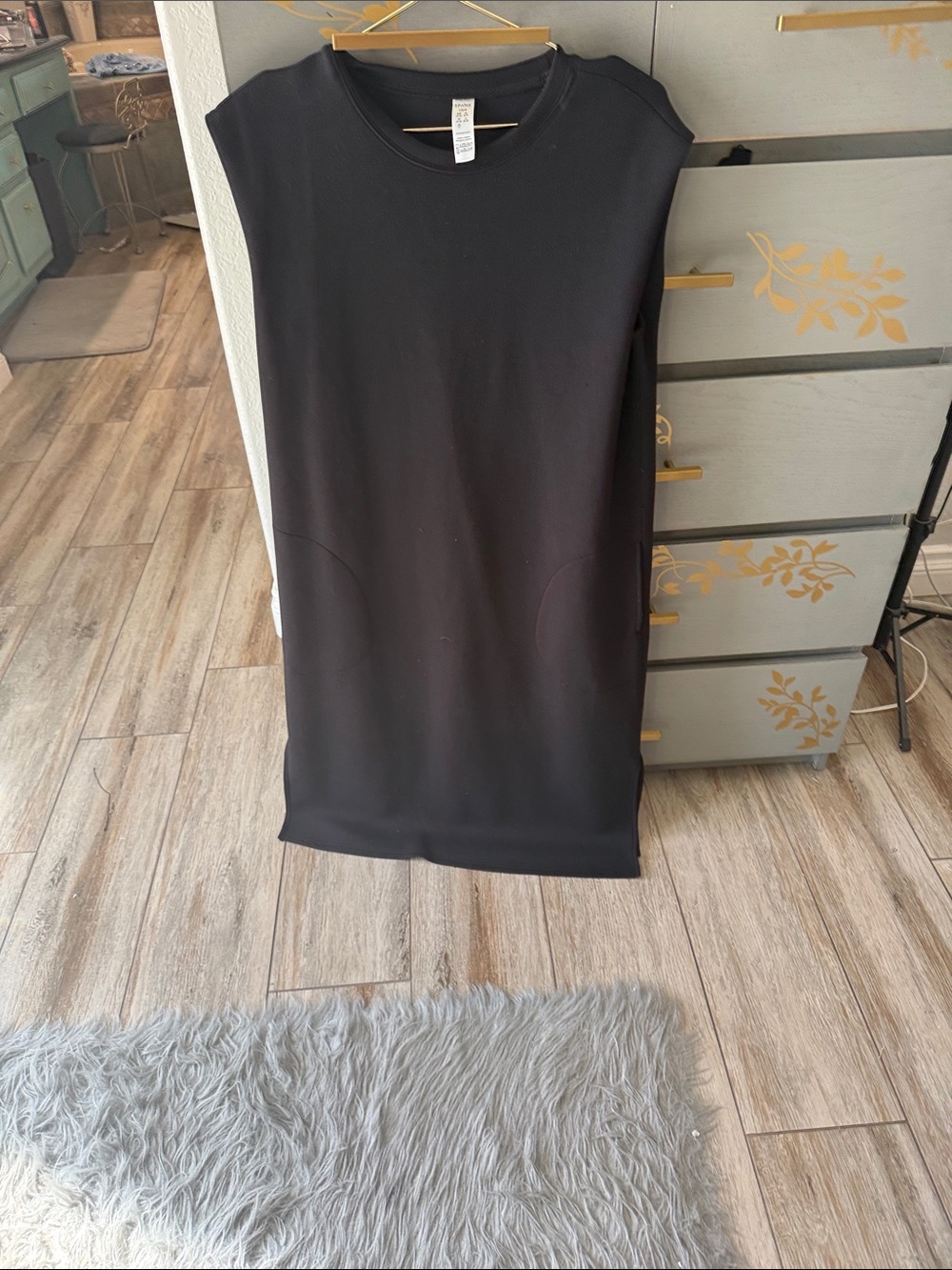 SPANX Black Sleeveless Midi Ponte Sheath